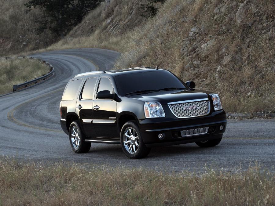  GMC Yukon Denali 2006 года  (фото 11 из 22)